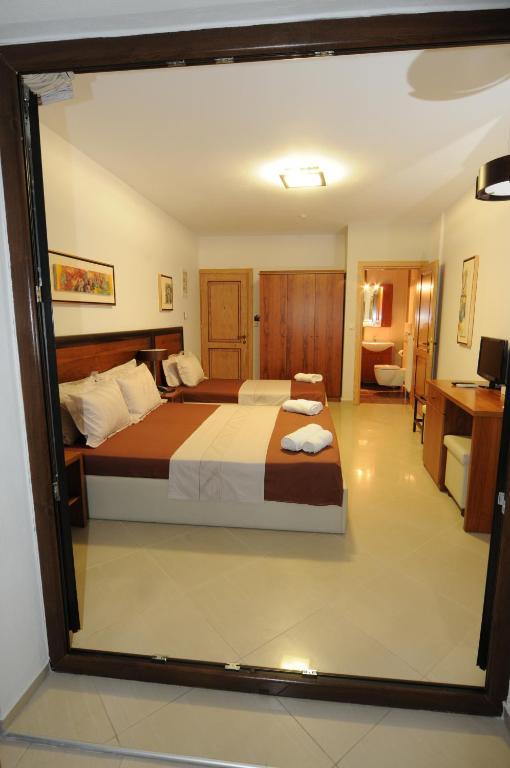 Philippeio Hotel Krinídhes Zimmer foto